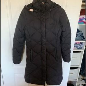 Black down north face winter jacket
